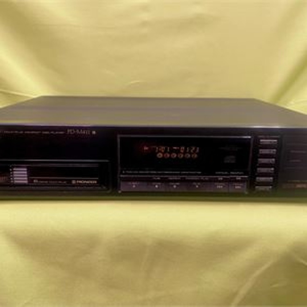 Vintage Pioneer PD-M411 Multi-Disc CD Player 6-Disc Magazine Black 1989
